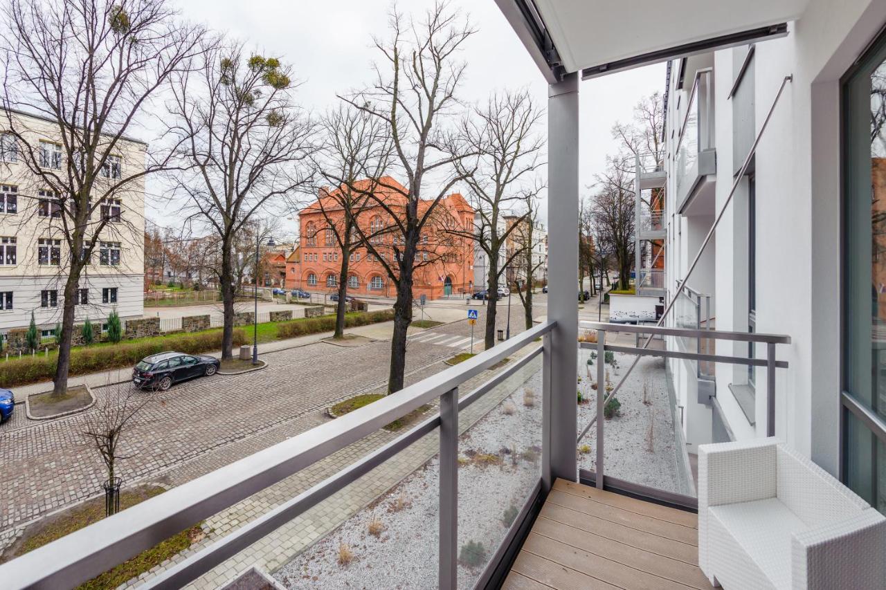 Apartamenty Sun & Snow Riverfront Gdansk Bagian luar foto